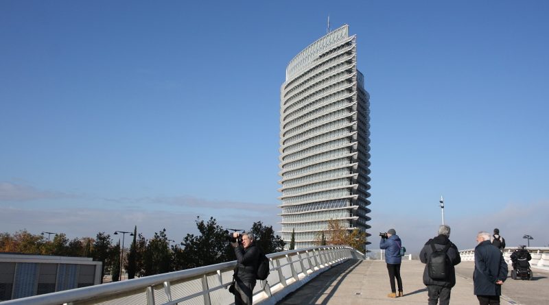 Visita a la zona expo con la Real Sociedad Fotográfica de Zaragoza